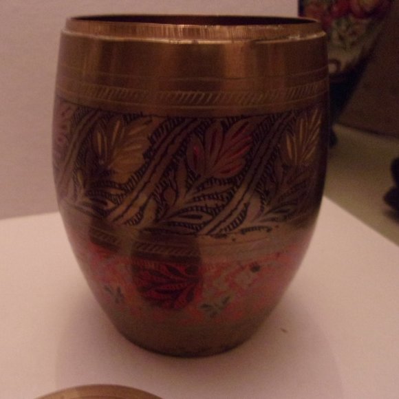 2 HAND CARVED BRASS TURKISH CONTAINERS.WS - Picture 3 of 4